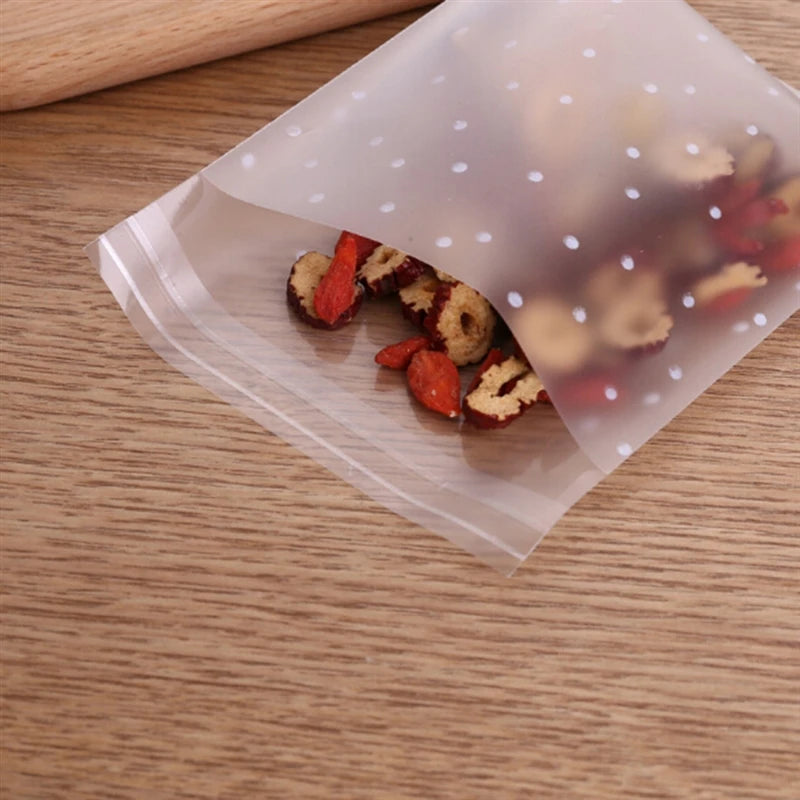 100Pcs Bolsas Transparentes con Puntos Blancos – Autoadhesivas para Dulces y Galletas 🎉🍪