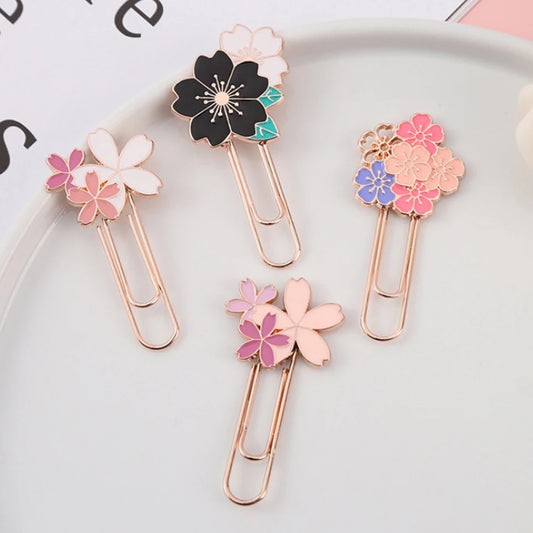 Marcalibros o clips metálico Sakura 🌸 (1Pcs)