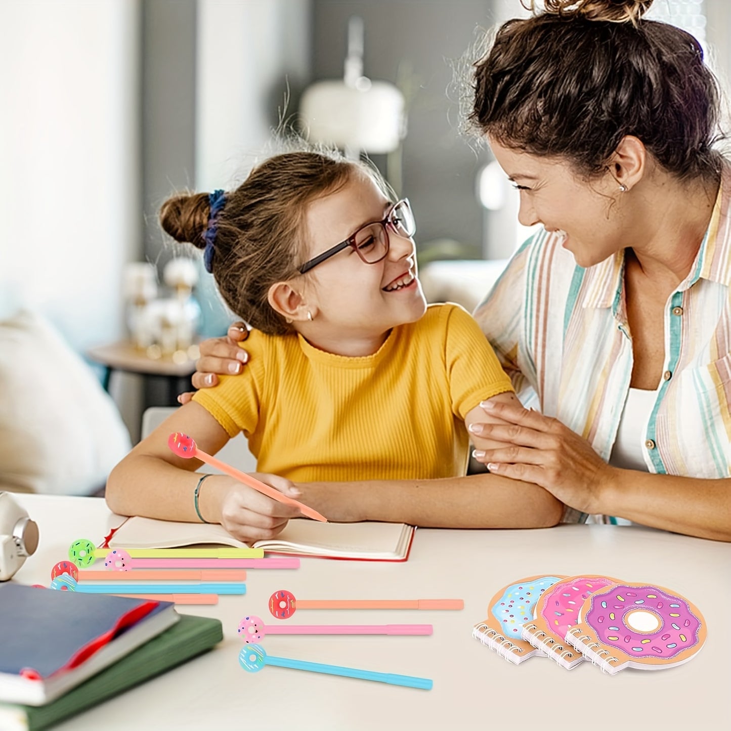 🍩 Set 12 Mini Libretas + 8 Lapiceros Temáticos