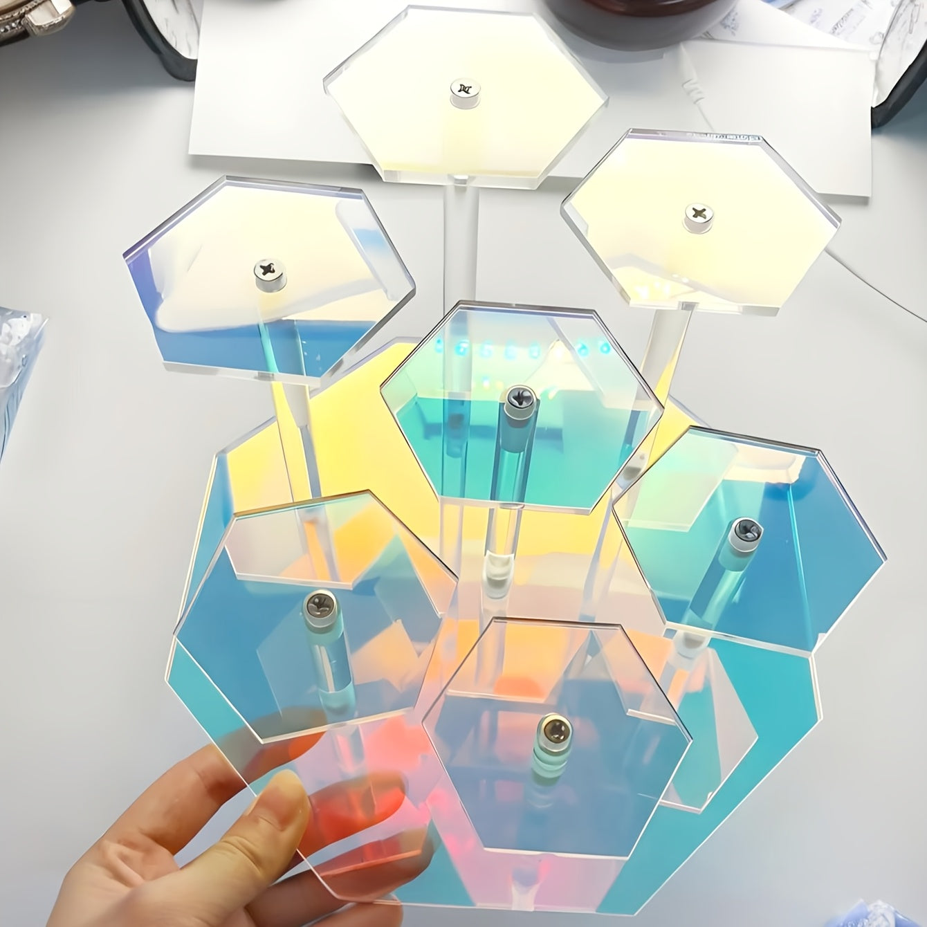 Display Stand Colorido 7 Niveles Hexagonal |Rincon Army