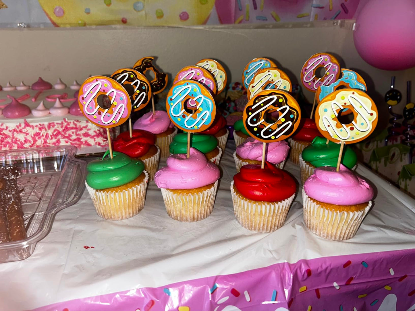 Set de 24 Cupcake Toppers “Donut Mini Picks”🍩🧁