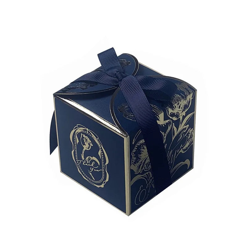 Cajas de Dulces Doradas de Lujo