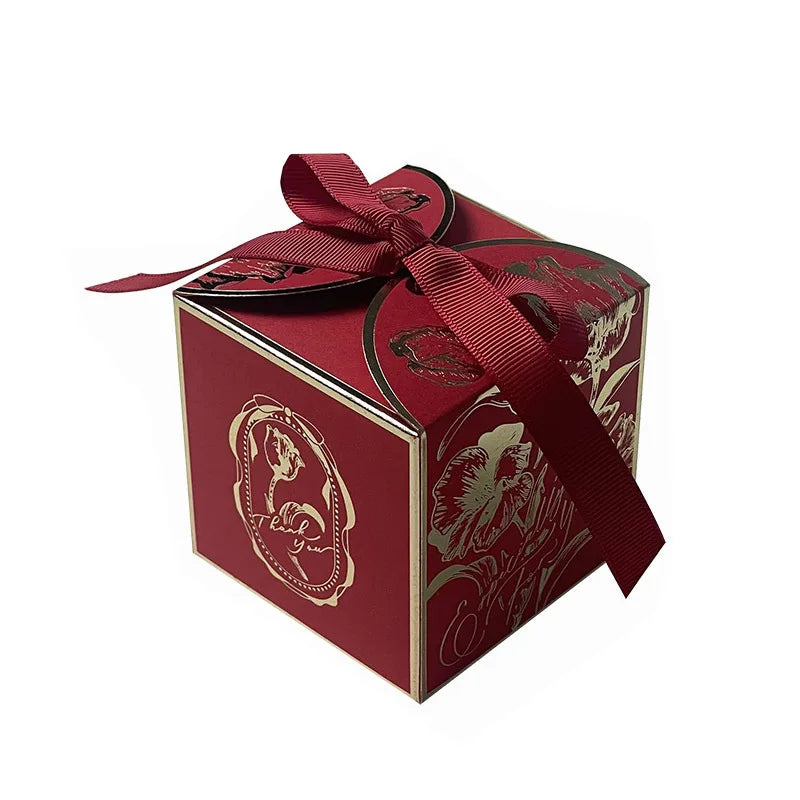 Cajas de Dulces Doradas de Lujo
