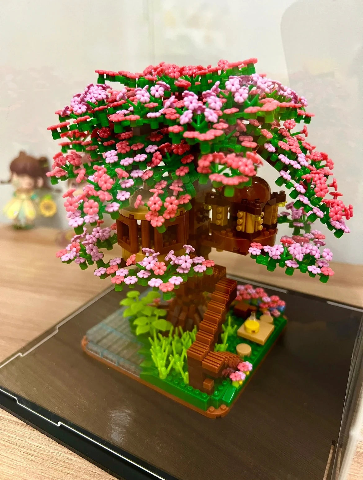 Bloques de Construcción Sakura Blossom - Casa del Árbol🌸🏡