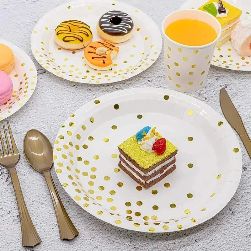 ⚪🟡 Set de Fiesta Desechable – Blanco con Puntos Dorados