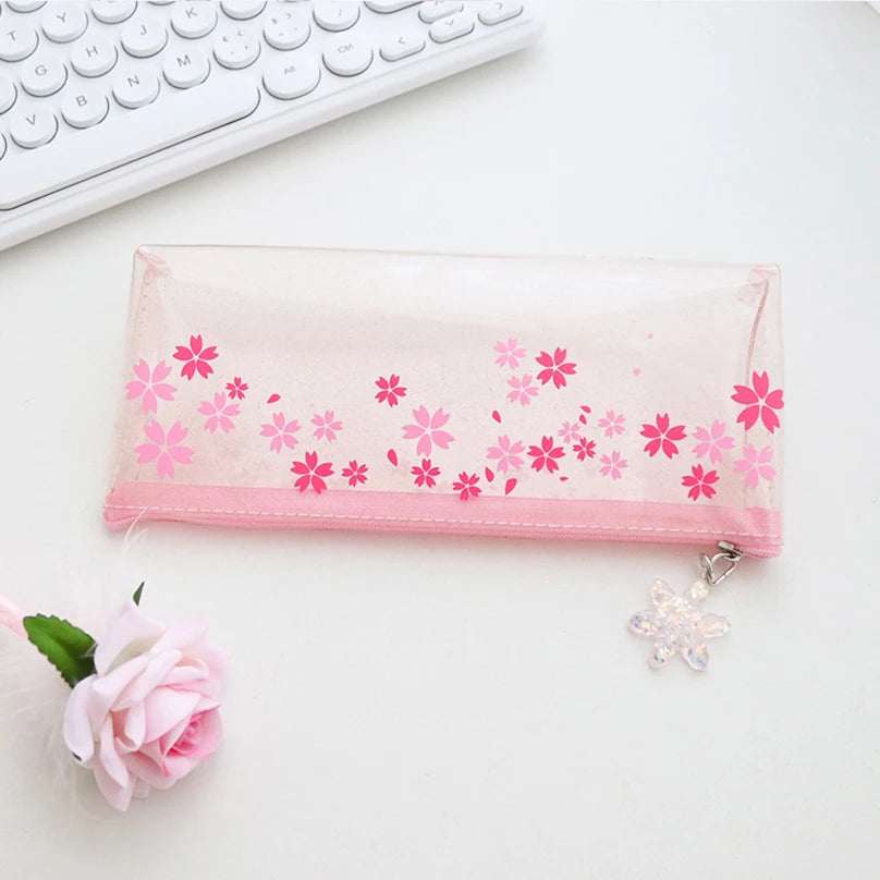 Estuche Transparente Sakura 🎒🌸✏️