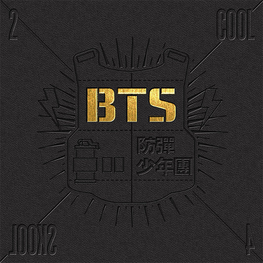 Álbum oficial BTS 2 COOL 4 SKOOL versión normal